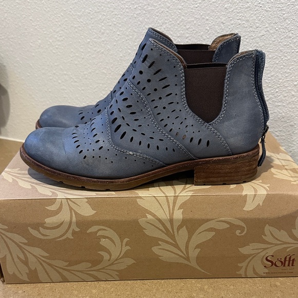 Sofft Women's Blue Ankle Boots - Picture 3 of 7